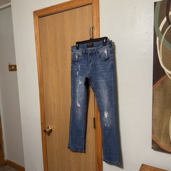 Ring of Fire Size 30x30 Medium Wash Distressed Slim Fit Jeans - EUC - Picture 1 of 6